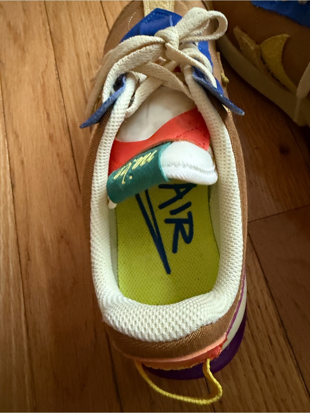 Nike Air Max Pre-Day. Women's Optimism. Size 8. - Picture 8 of 10